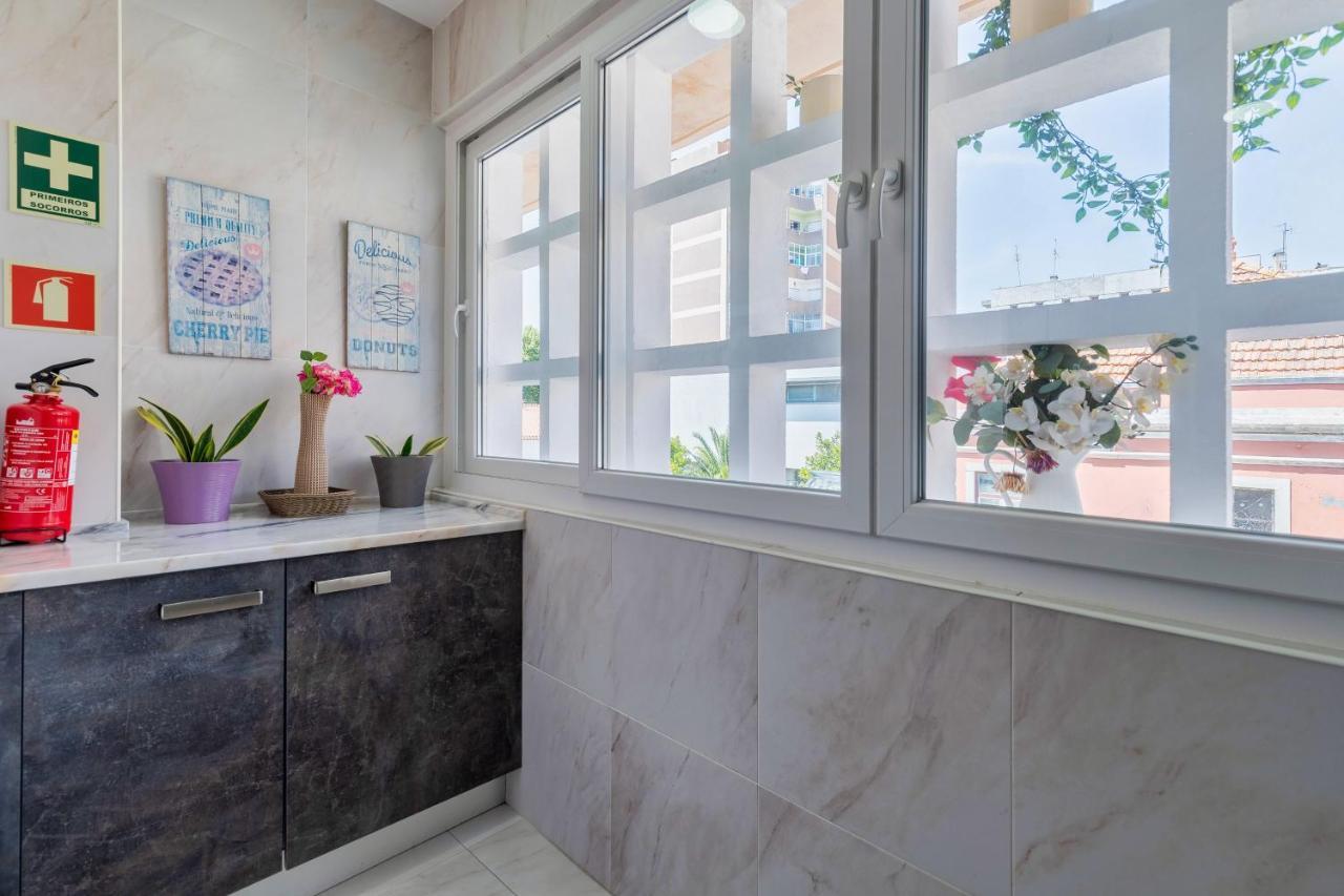 Setubal Downtown Garden Apartment Bagian luar foto